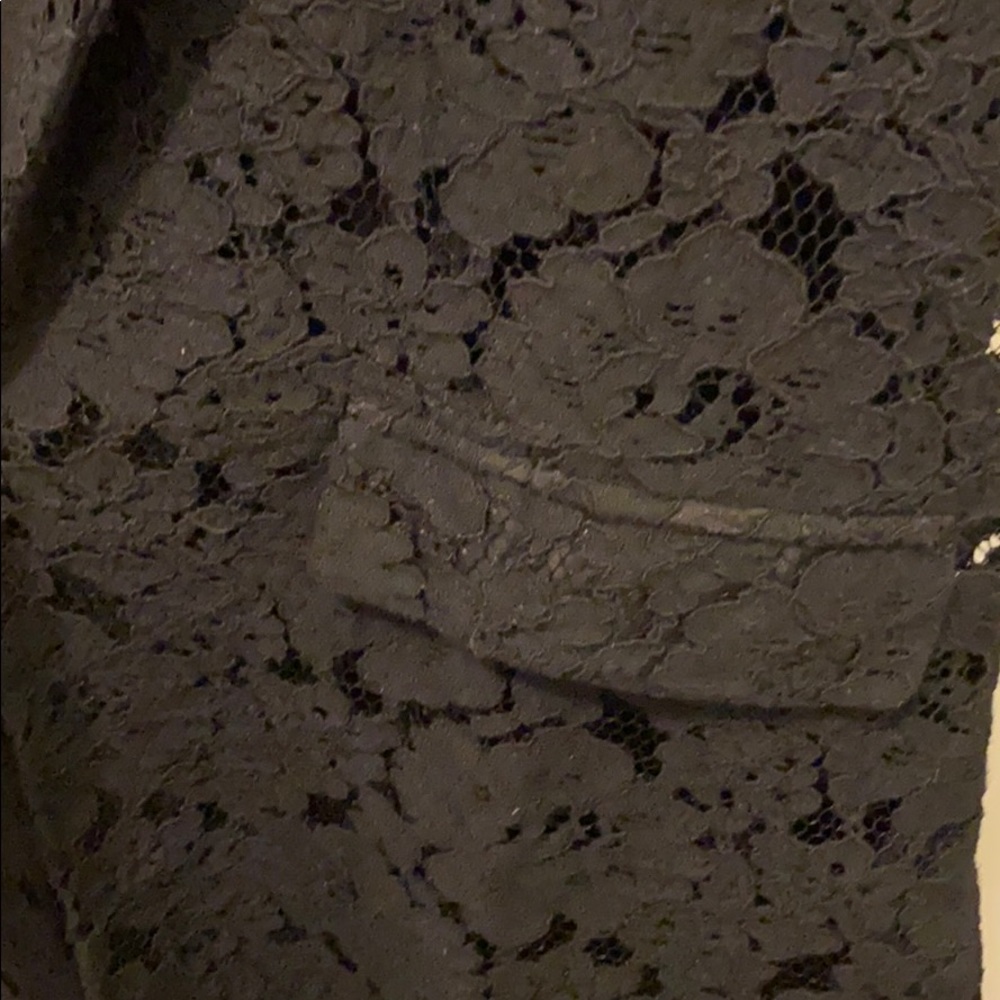 Vest - Picture 2 of 4